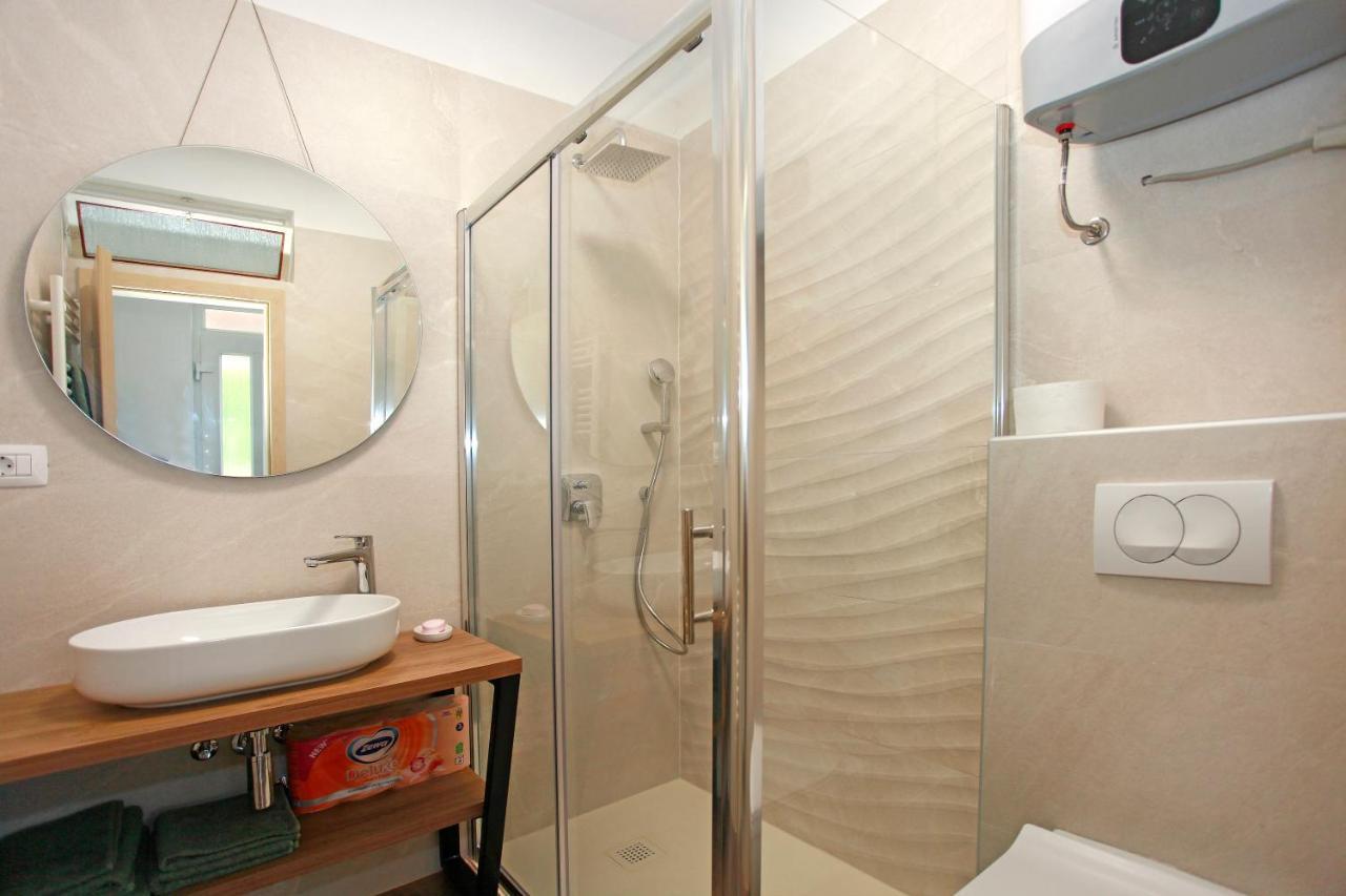 Viridis Apartman Póla Kültér fotó